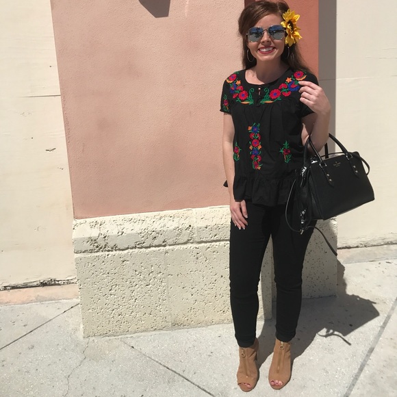 Meet your Posher, Ashleydawn - Picture 6 of 8